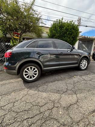 AUDI Q3 2.0 TFSI AMBIENTE QUATTRO 4P GASOLINA S TRONIC
